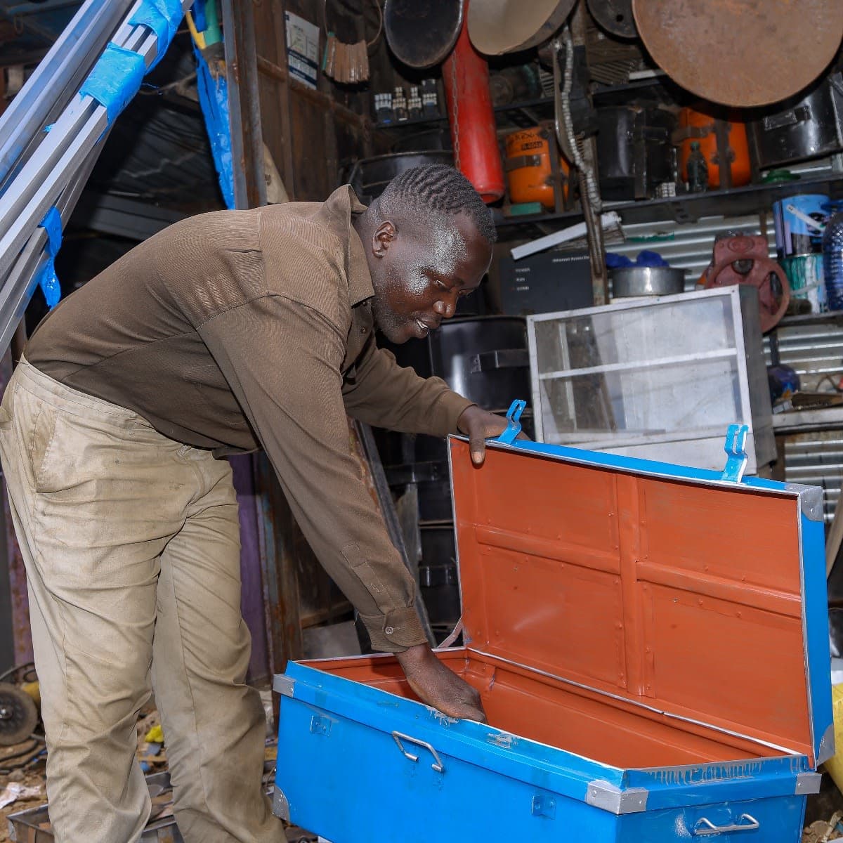 Young Artisan from Kisumu Creating Jobs in Nairobi’s Jua Kali Sector