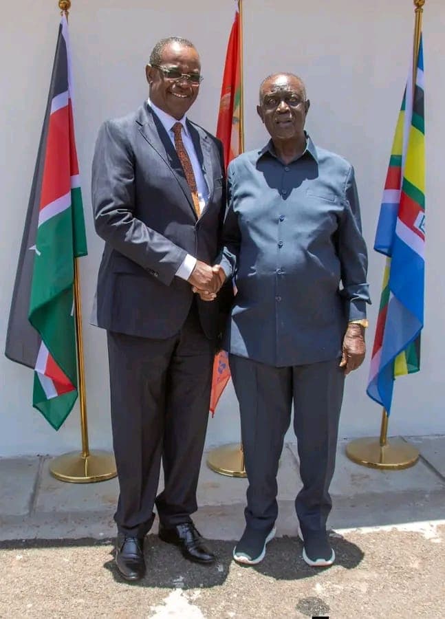 Kidero, Oburu hold talks on national unity and development